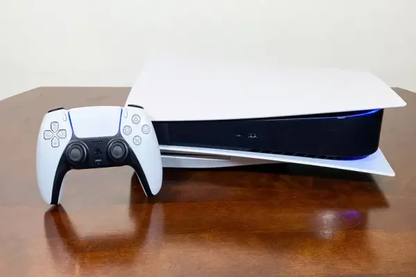 Giá máy console như PlayStation, Xbox, Switch tăng theo thời gian — người chơi đổ lỗi cho thuế & lạm phát